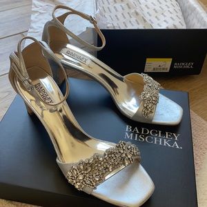 Badgley Mischka size 9.5M